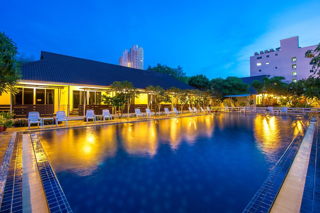 Pk Resort Pattaya Jomtien Beach Buitenkant foto